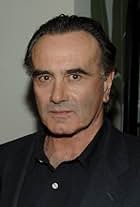 Dan Hedaya