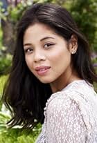 Eva Noblezada