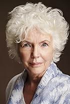 Fionnula Flanagan