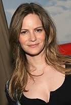 Jennifer Jason Leigh