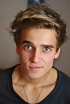 Joe Sugg