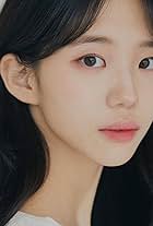 Lee So-e