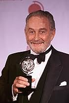 Roy Dotrice