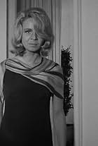 Salome Jens