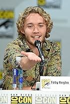 Toby Regbo