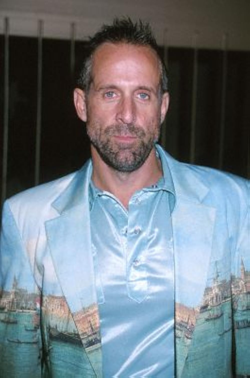 سایهٔ خون‌آشام