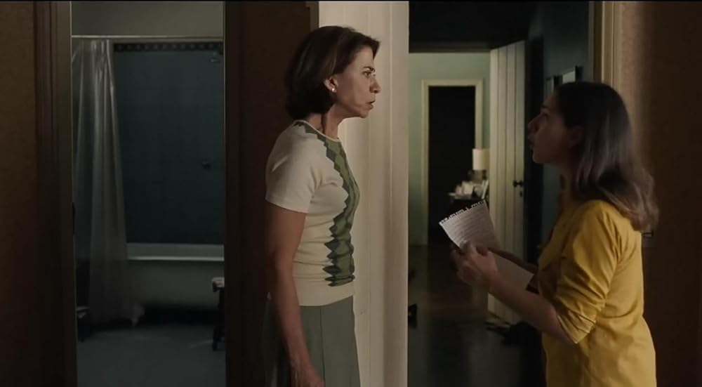 هنوز اینجا هستم