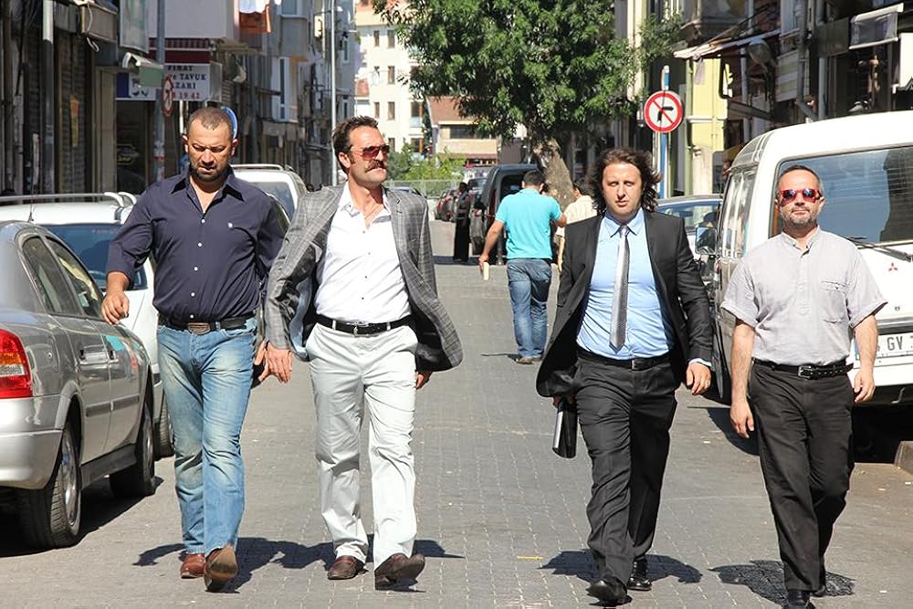 رقص با شغال‌ها ۲