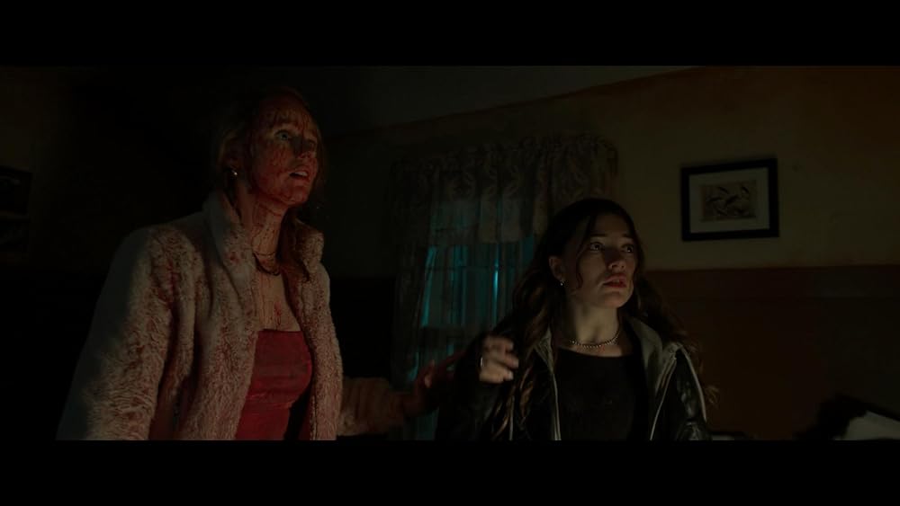 دلقک در مزرعه ذرت