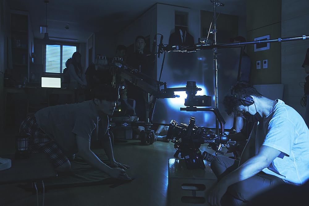 دیوار به دیوار