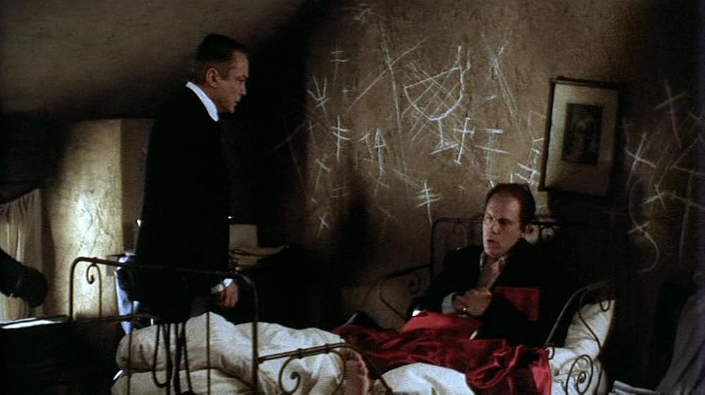 سایهٔ خون‌آشام