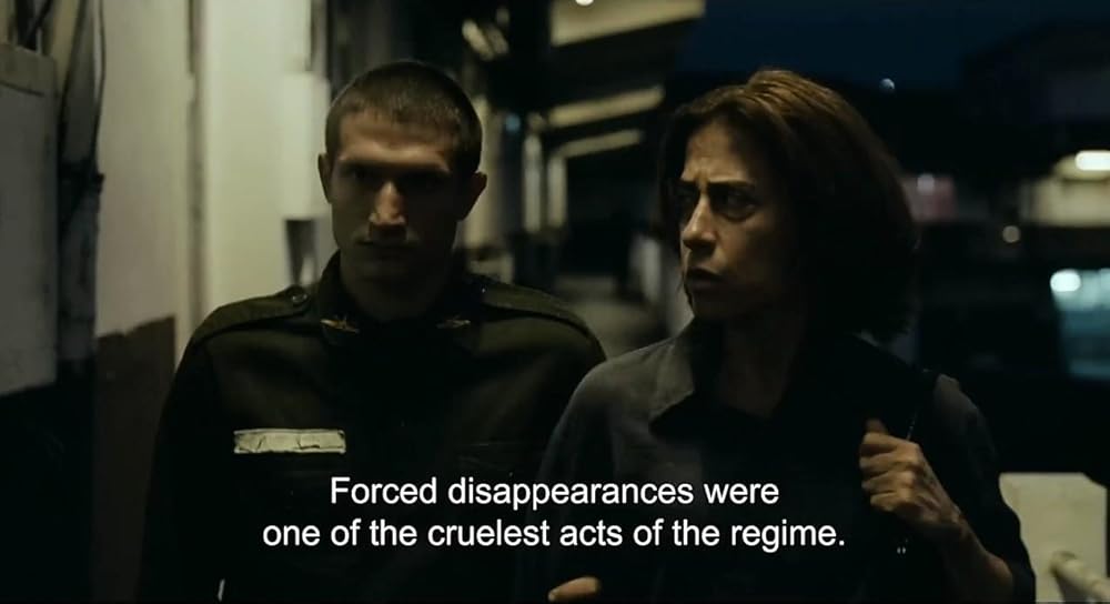 هنوز اینجا هستم