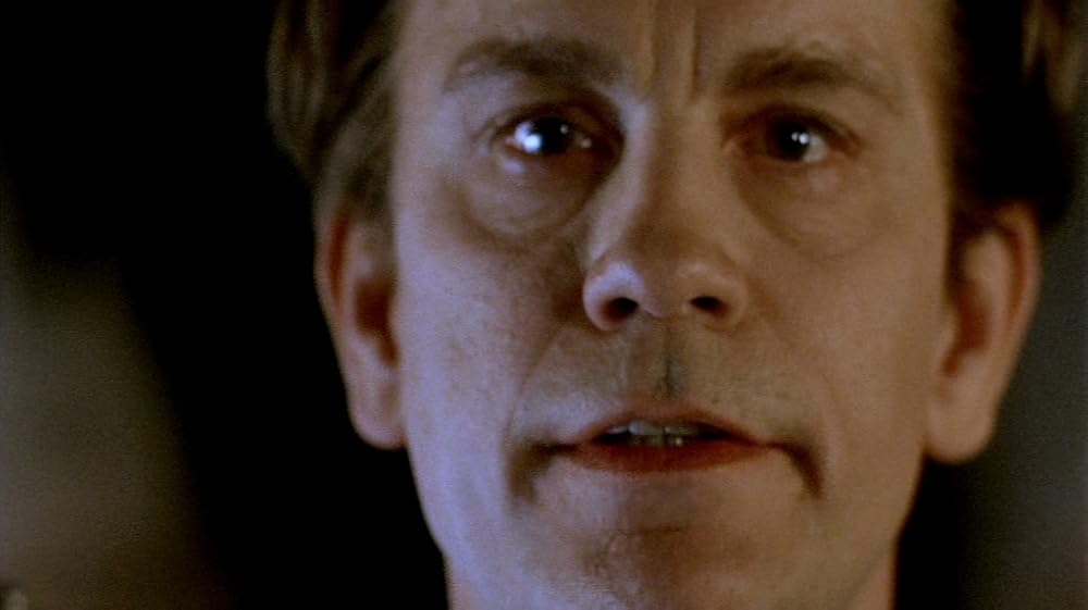 سایهٔ خون‌آشام