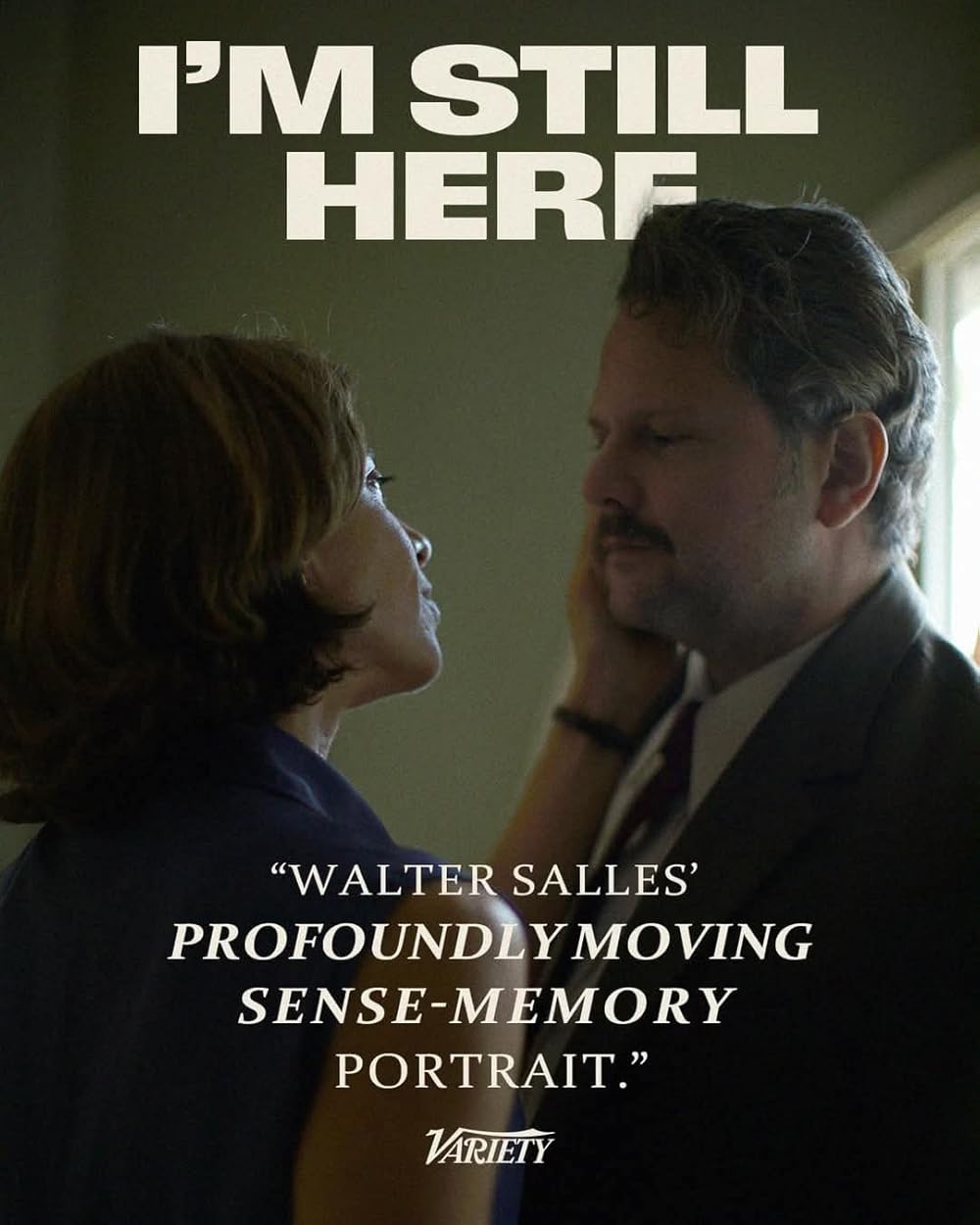 هنوز اینجا هستم