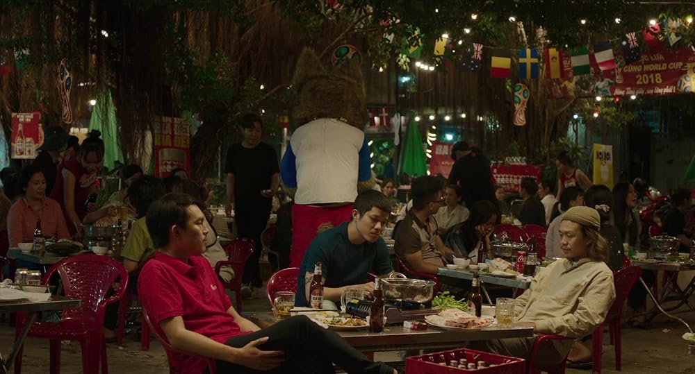 درون پوسته پیله زرد