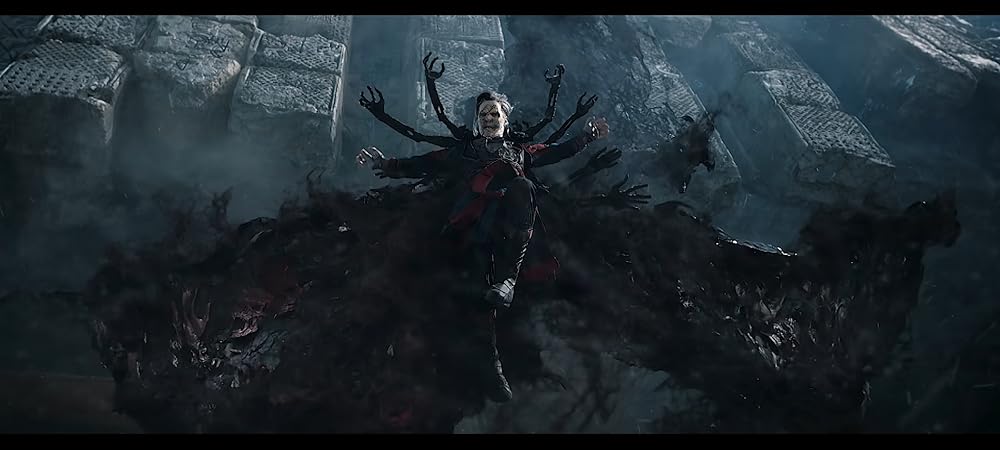 دکتر استرنج در چندجهانی جنون