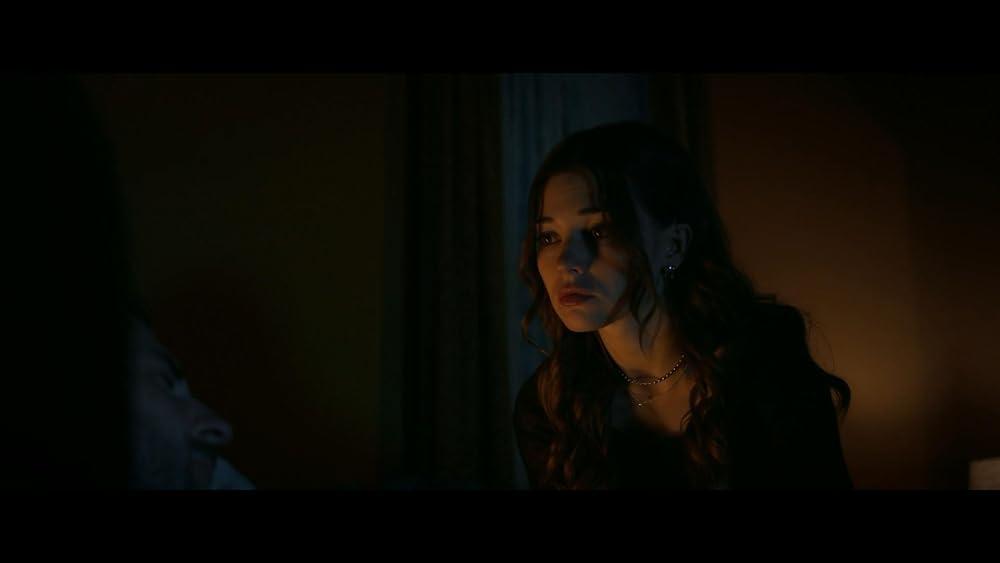 دلقک در مزرعه ذرت