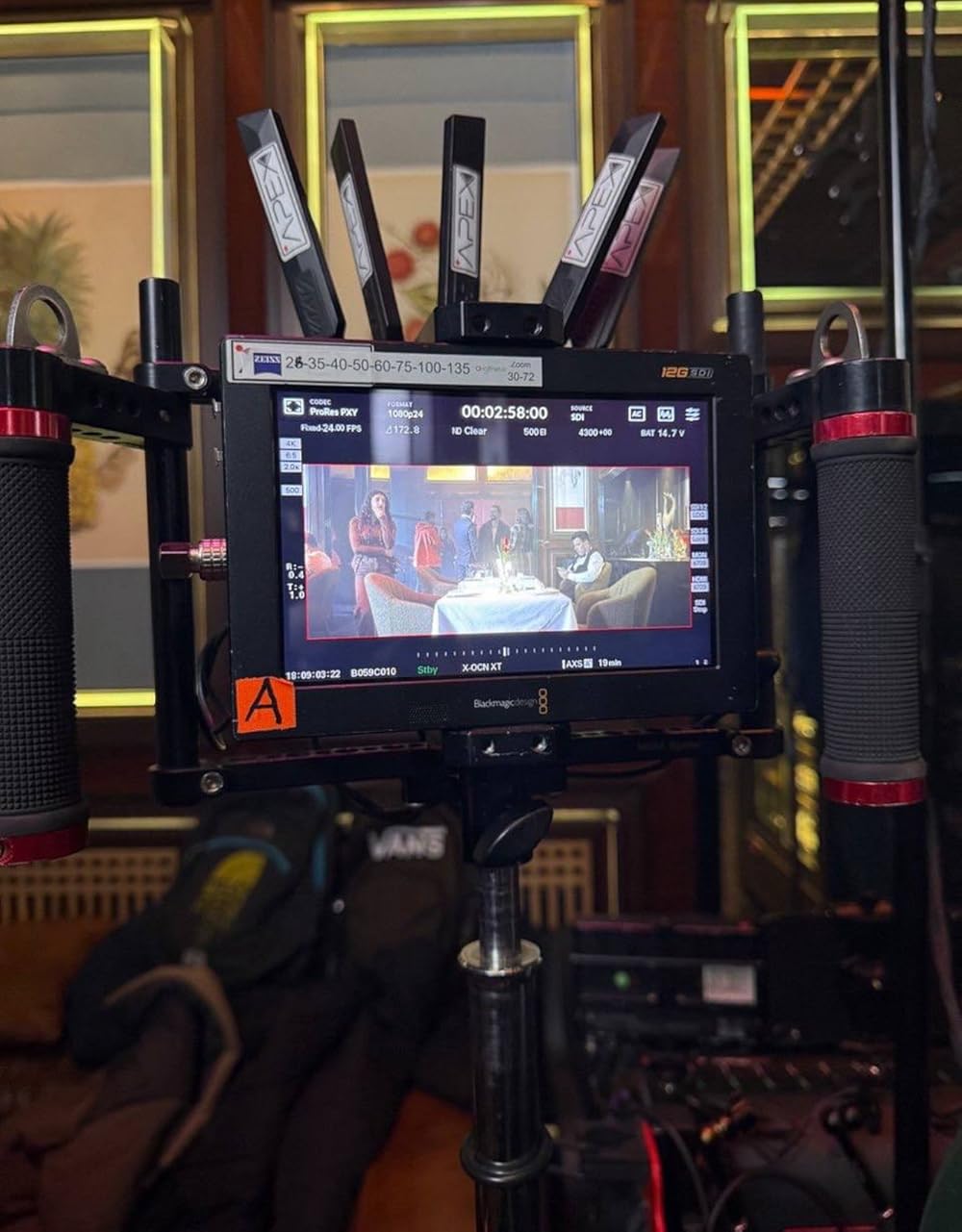 دو جهان یک آرزو