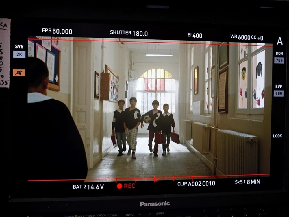 رقص با شغال‌ ها ۳