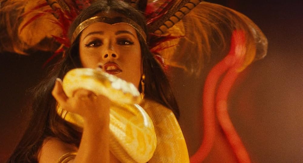 از گرگ‌ و میش تا سحر