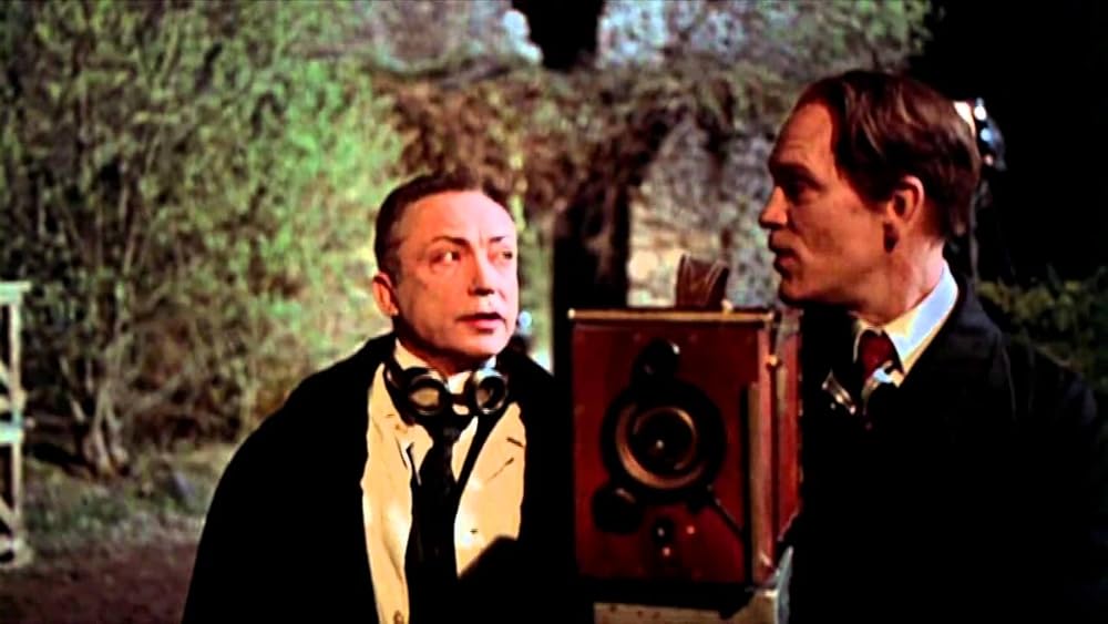 سایهٔ خون‌آشام