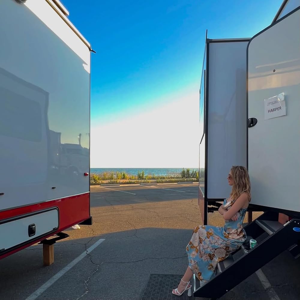 جمعه عجیب تر