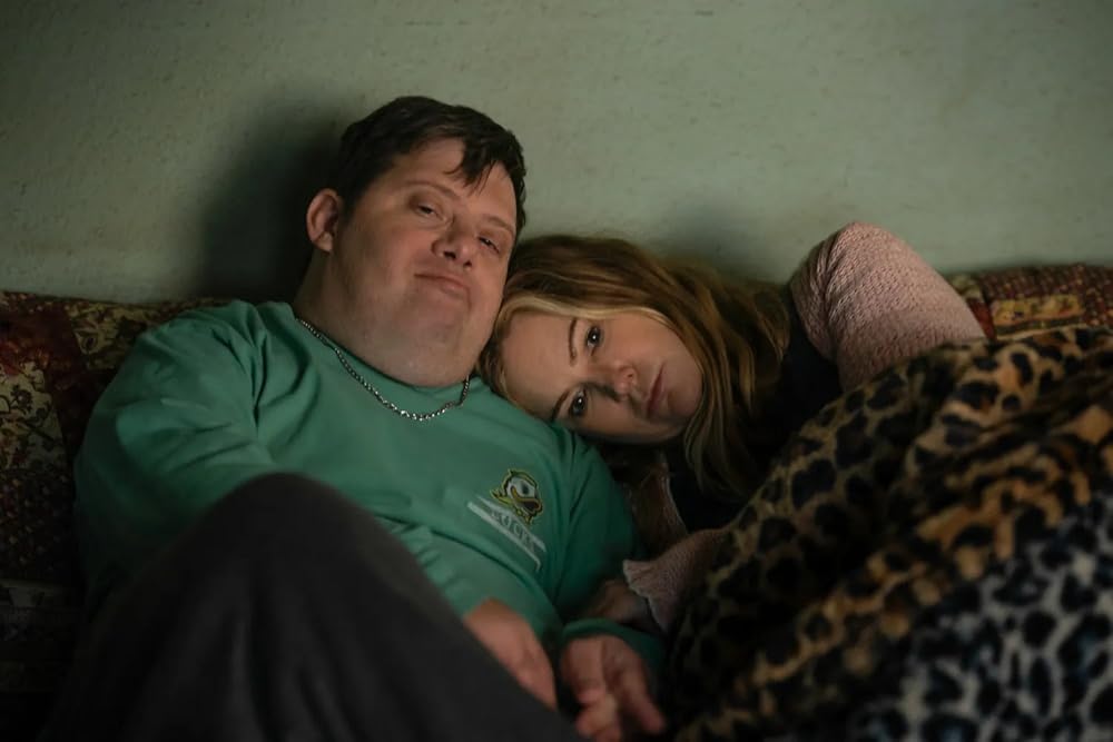 شب همیشه از راه میرسد