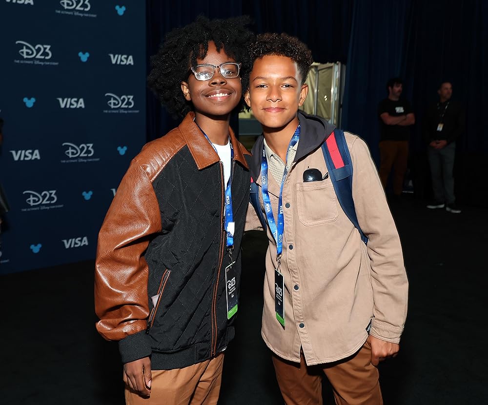 موفاسا: فرمانروای شیرها