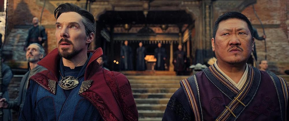 دکتر استرنج در چندجهانی جنون