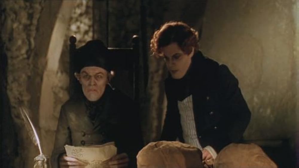 سایهٔ خون‌آشام