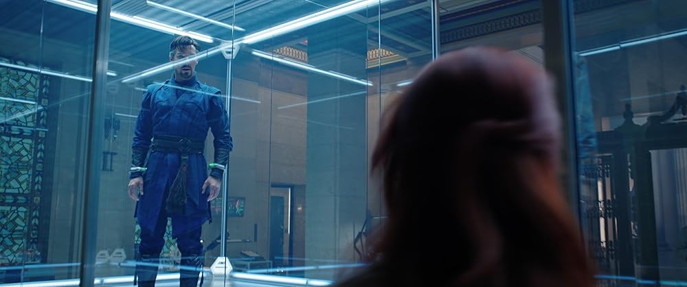 دکتر استرنج در چندجهانی جنون