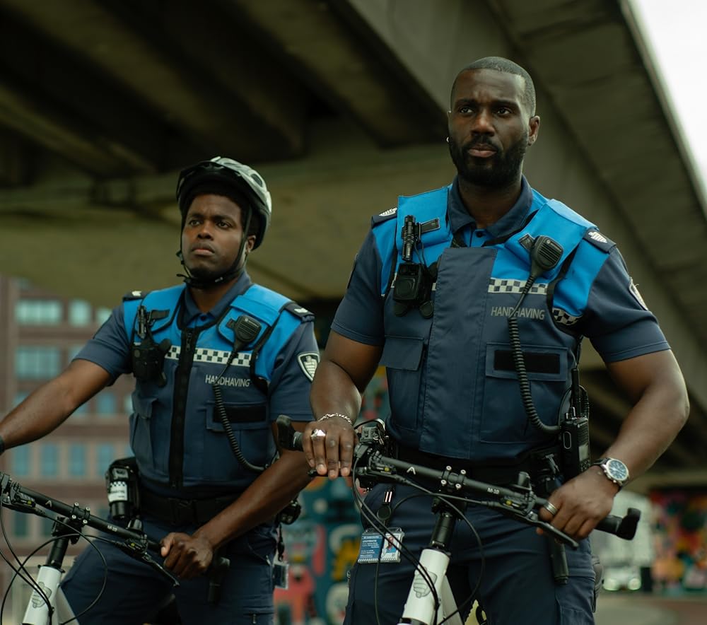 تقریباً پلیس