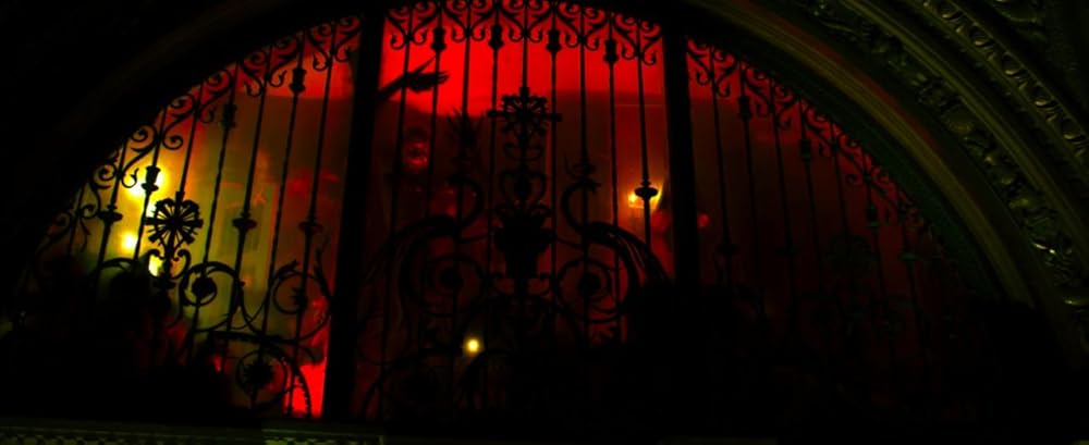 توطئه‌ آمیز