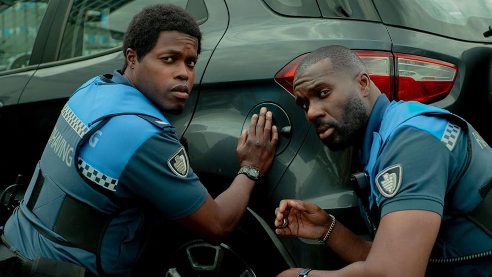 تقریباً پلیس