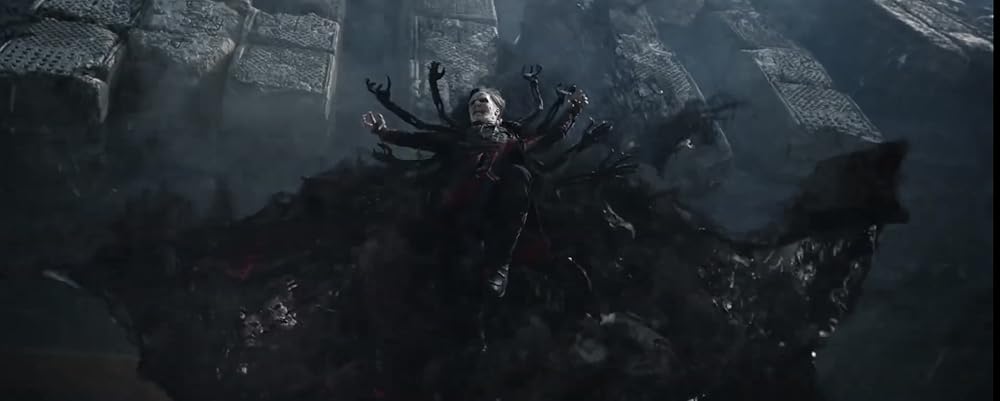 دکتر استرنج در چندجهانی جنون