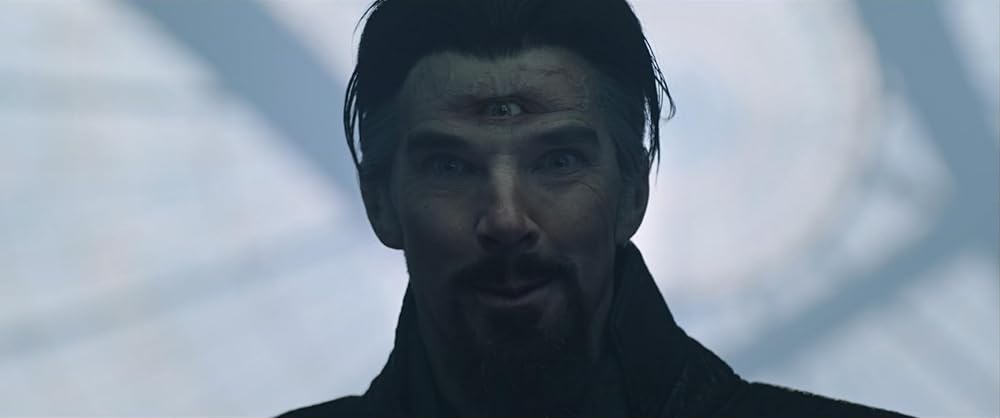 دکتر استرنج در چندجهانی جنون