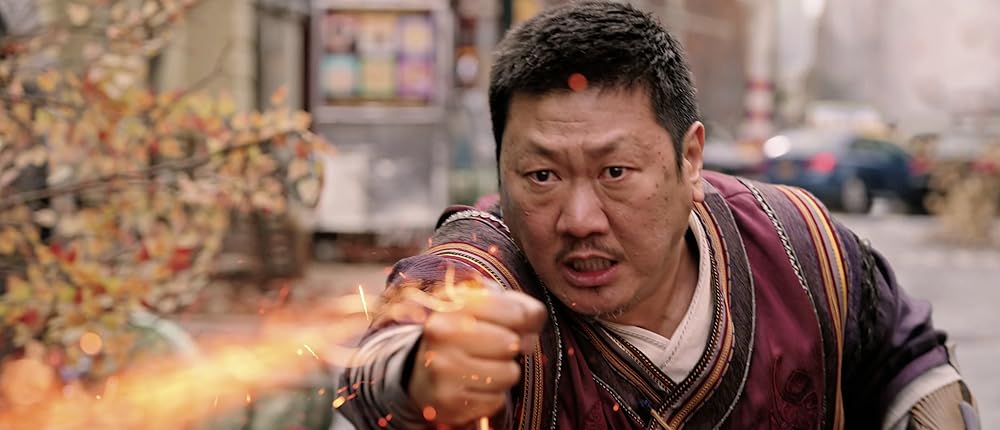 دکتر استرنج در چندجهانی جنون