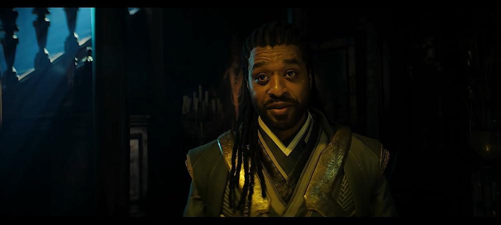 دکتر استرنج در چندجهانی جنون