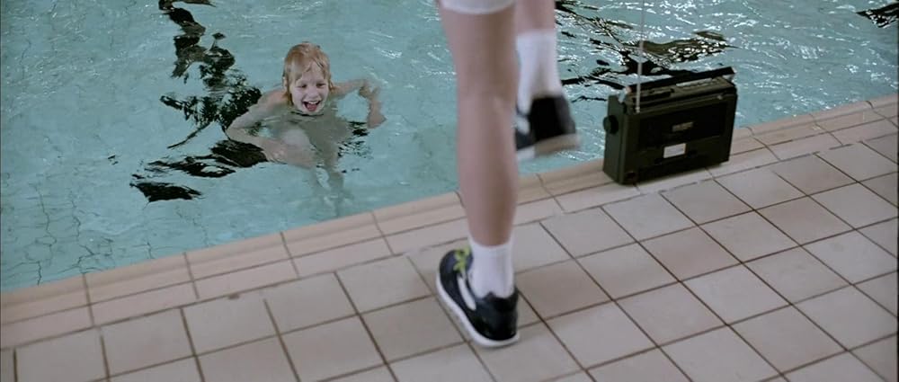 آدم درست را راه بده