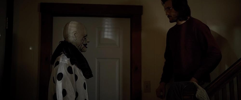 خانه جهنمی: دودمان