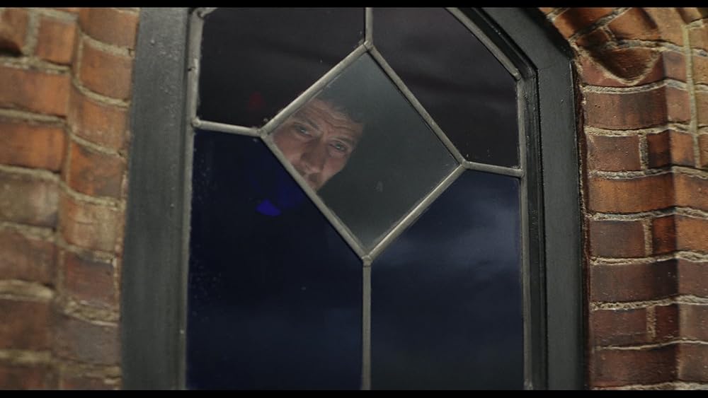 آنچه در وحشی گذشت؛ مروری بر فصل اول