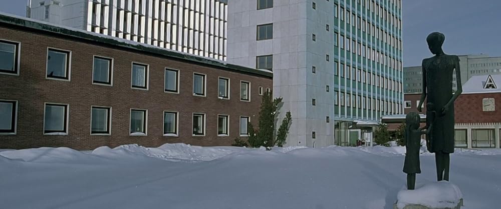 آدم درست را راه بده