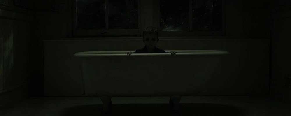 پیش از آنکه بیدار شوم