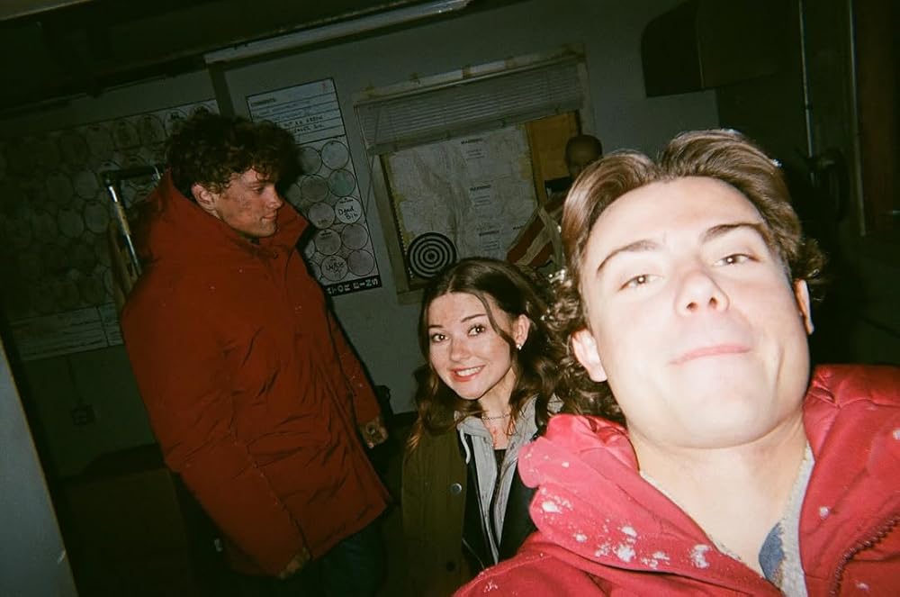 دلقک در مزرعه ذرت