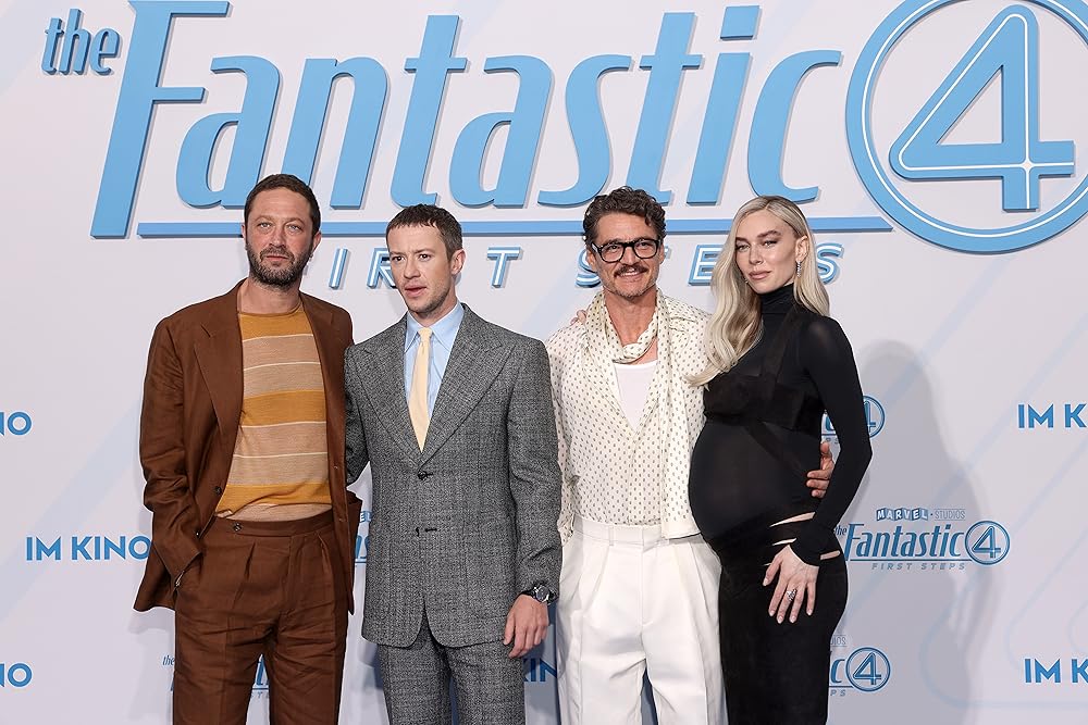 چهار شگفت‌انگیز: گام‌های نخست