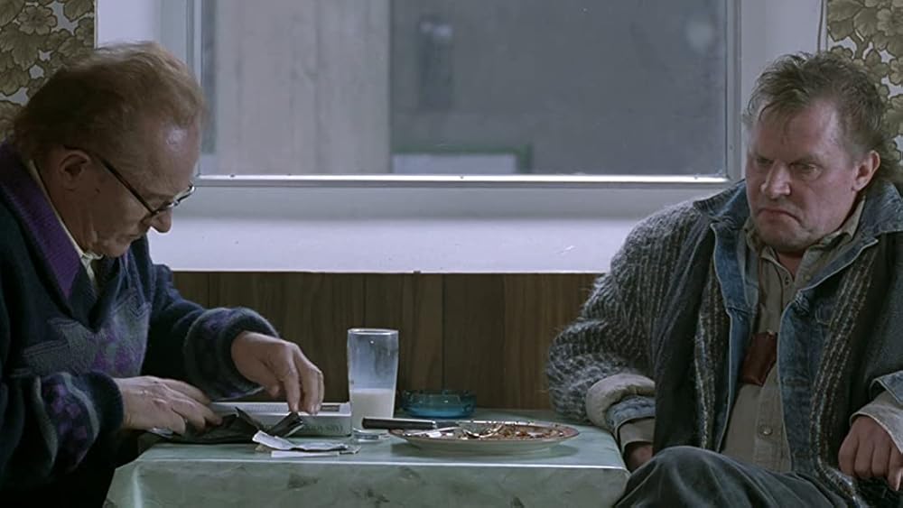 آدم درست را راه بده