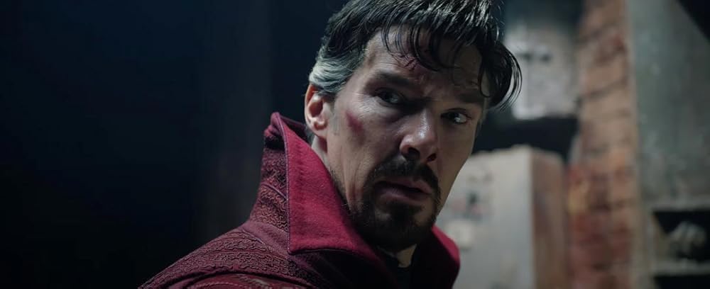 دکتر استرنج در چندجهانی جنون