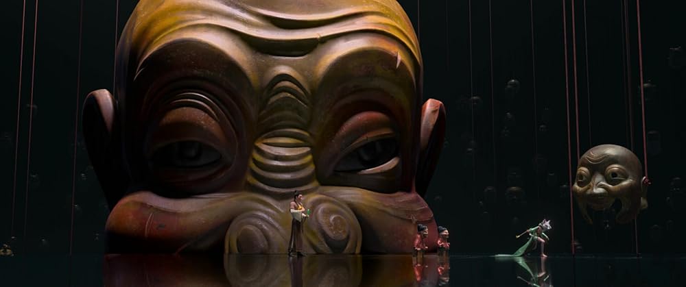 مار سفید: بر فراز آب