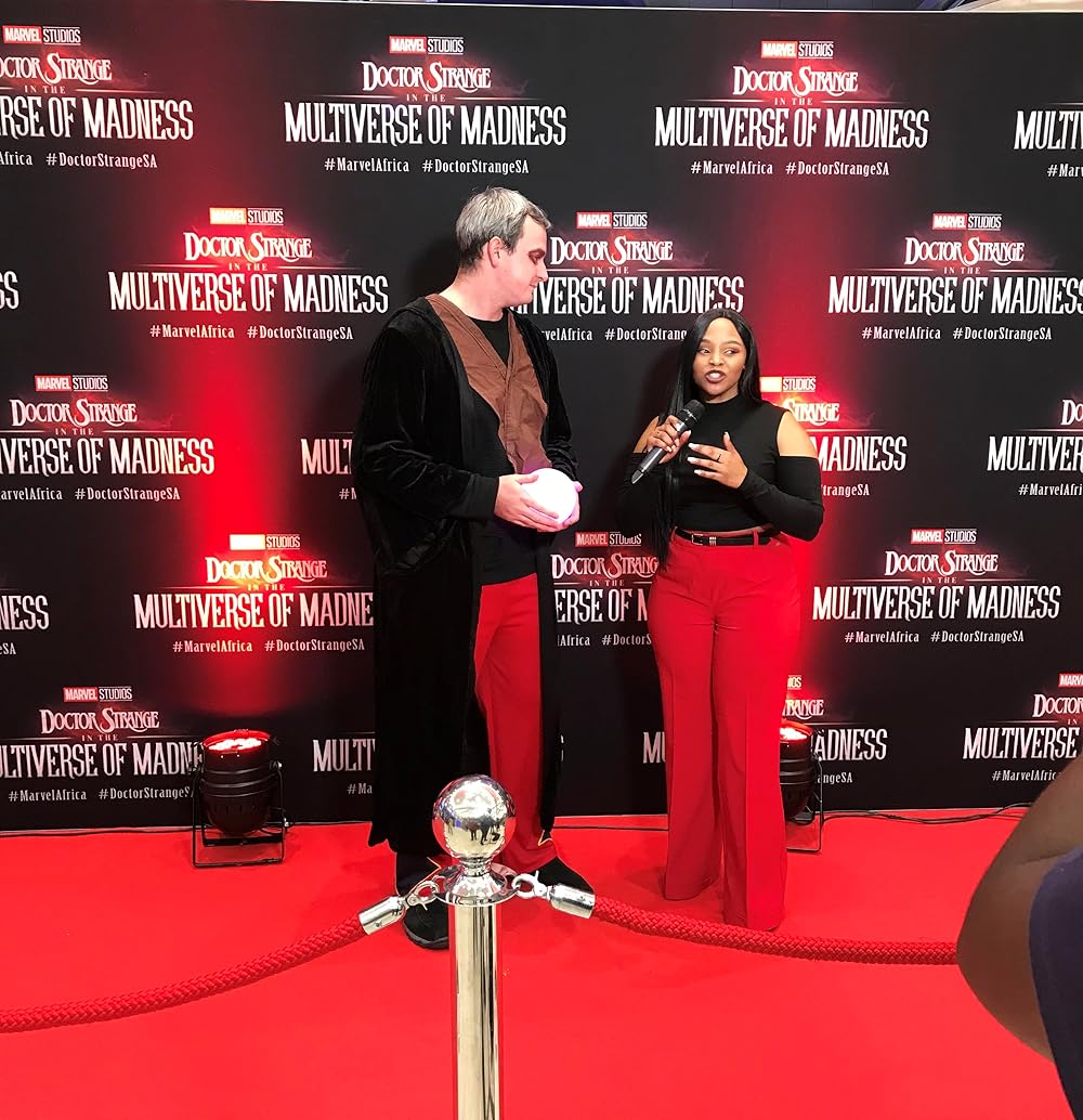 دکتر استرنج در چندجهانی جنون