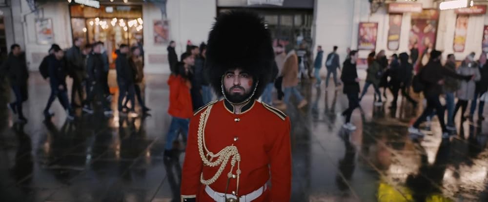 یک قهرمان اکشن